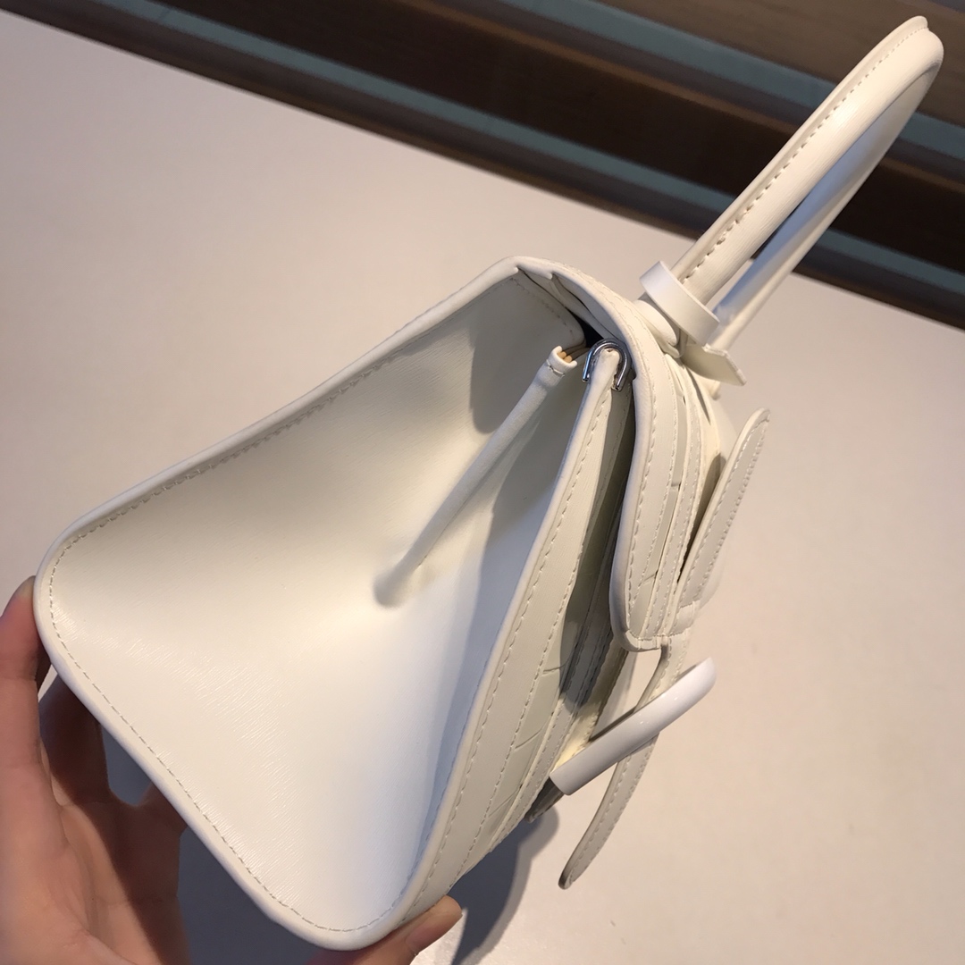 델보 브리앙 박스백 미니